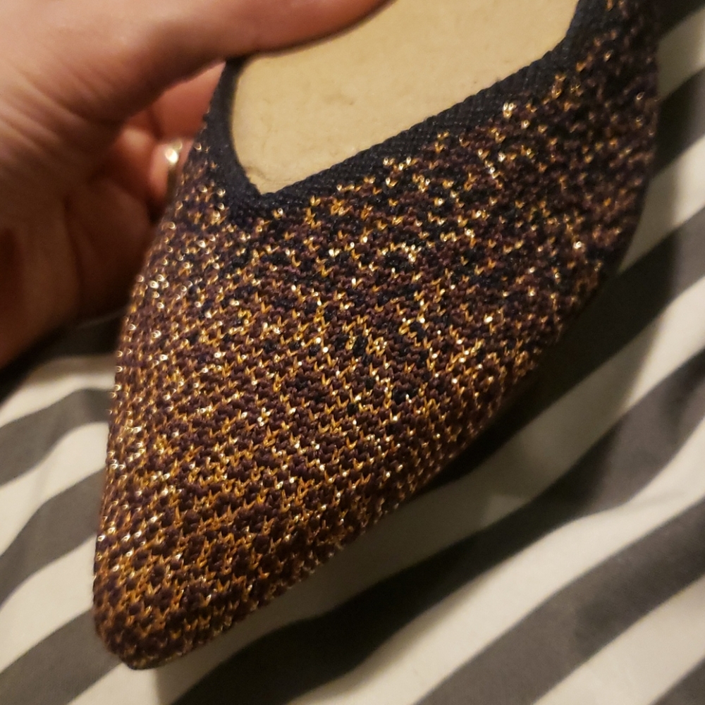 Midnight Metallic Rothys points size 8 - Picture 2 of 8